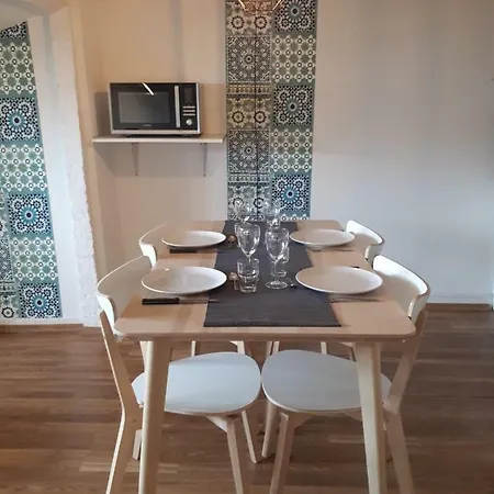 1 Bd Apt In Old Center Апартаменты *